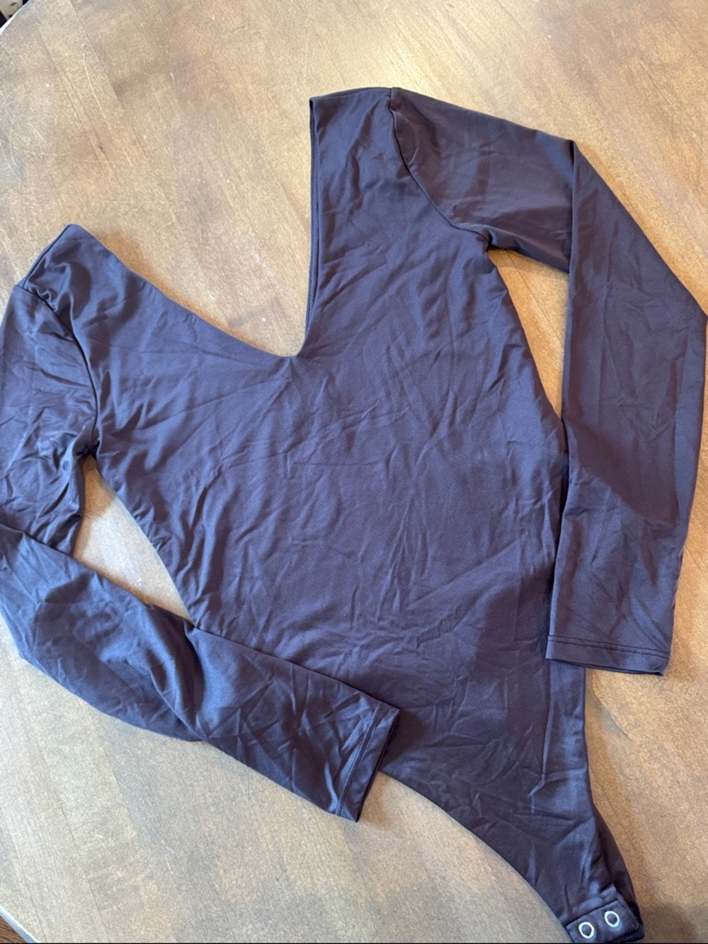 Long Sleeve V-Neck Bodysuit in Brown